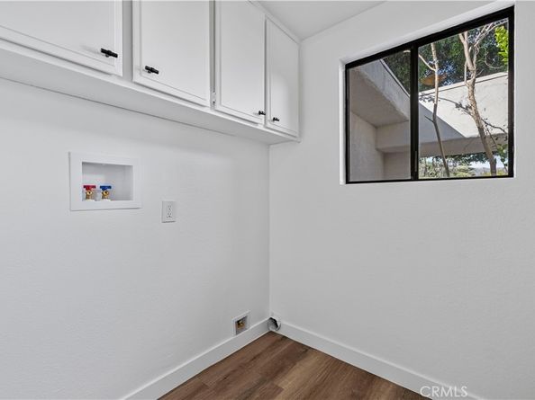 21108 Mayall, Chatsworth CA 91311