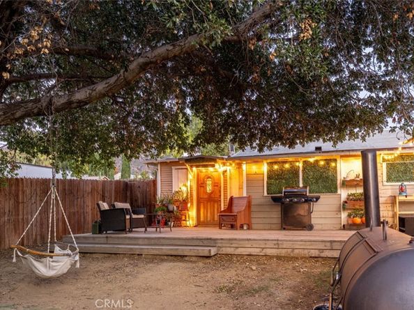 10434 Irma Avenue, Tujunga CA 91042