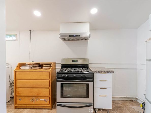 10434 Irma Avenue, Tujunga CA 91042