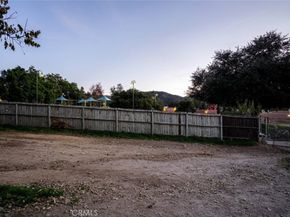 10434 Irma Avenue, Tujunga CA 91042