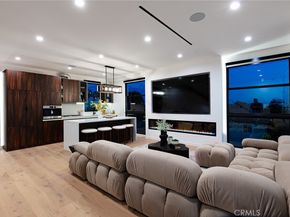 3975 Frances Avenue, West Los Angeles CA 90066