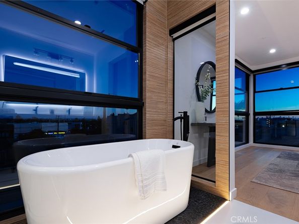 3975 Frances Avenue, West Los Angeles CA 90066