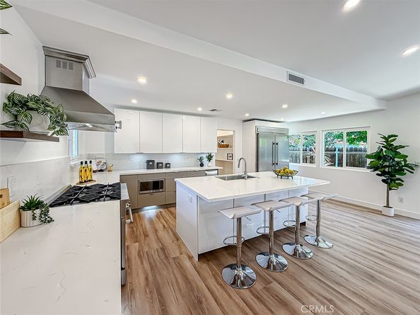 4627 Willens, Woodland Hills CA 91364