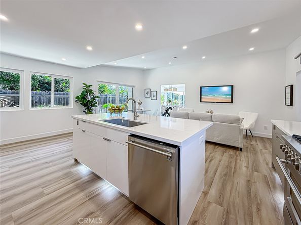 4627 Willens, Woodland Hills CA 91364