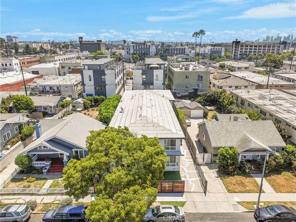 1026 N Hudson, Hollywood CA 90038