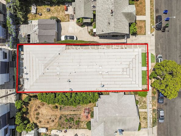 1026 N Hudson, Hollywood CA 90038