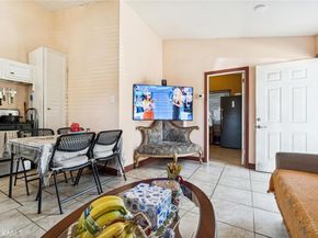 10959 Memory Park Avenue, San Fernando CA 91345