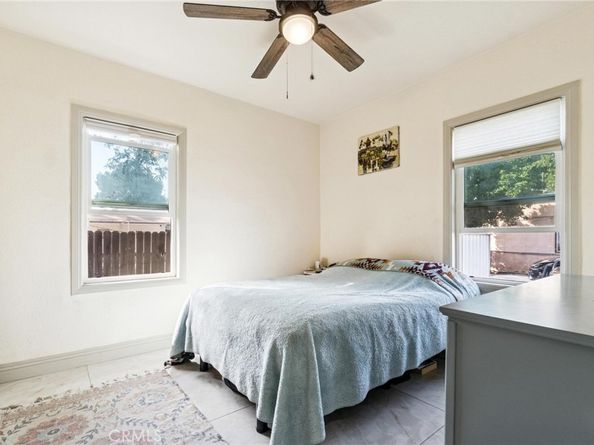 10959 Memory Park Avenue, San Fernando CA 91345