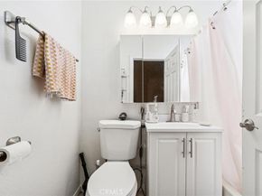 10959 Memory Park Avenue, San Fernando CA 91345