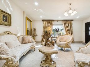 10959 Memory Park Avenue, San Fernando CA 91345