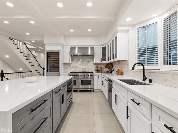 14713 Valleyheart Drive, Sherman Oaks CA 91403