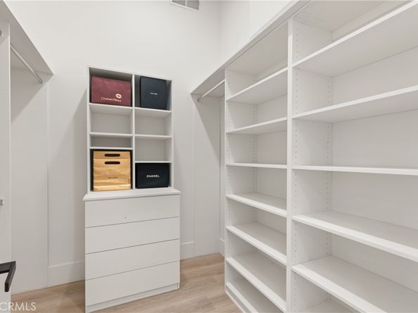 14713 Valleyheart Drive, Sherman Oaks CA 91403