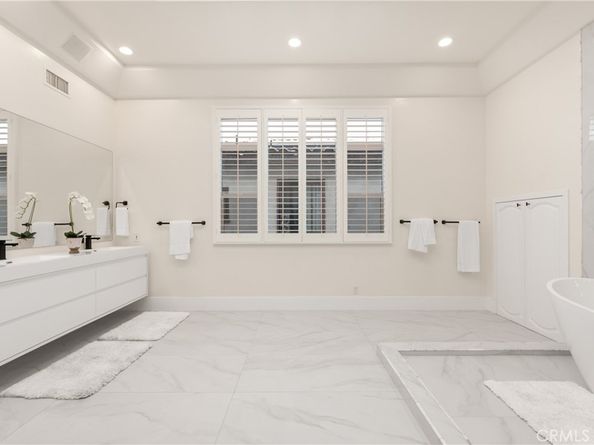 14713 Valleyheart Drive, Sherman Oaks CA 91403