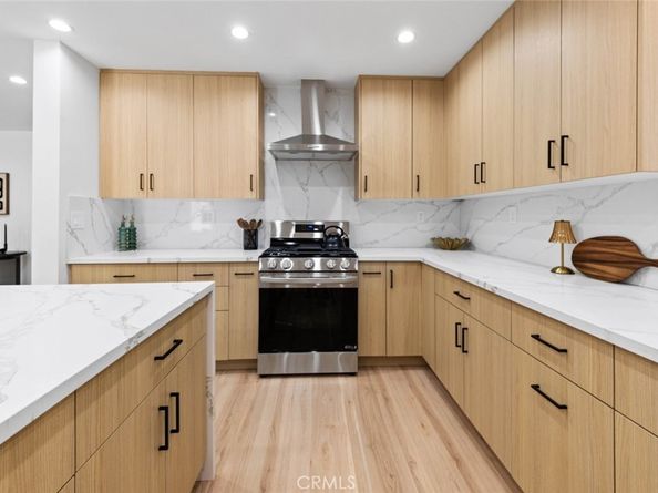 8369 Vine Valley Drive, Sun Valley CA 91352