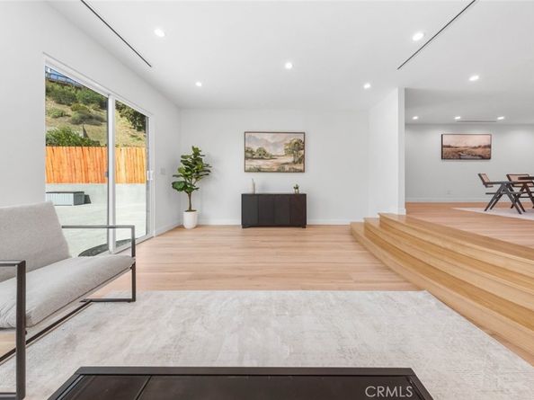 8369 Vine Valley Drive, Sun Valley CA 91352