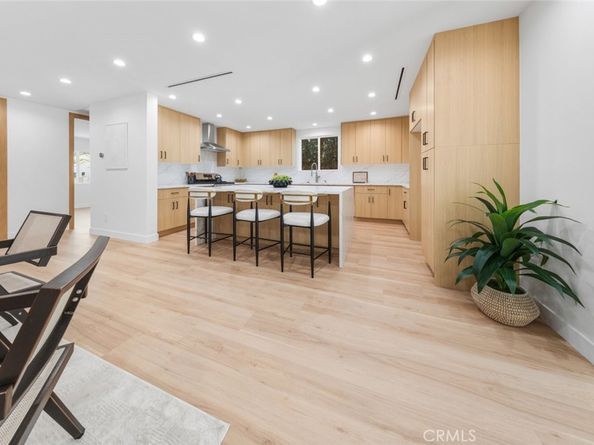 8369 Vine Valley Drive, Sun Valley CA 91352