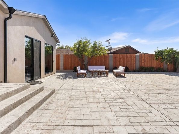 8369 Vine Valley Drive, Sun Valley CA 91352