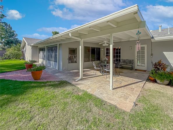 17424 Superior, Northridge CA 91325