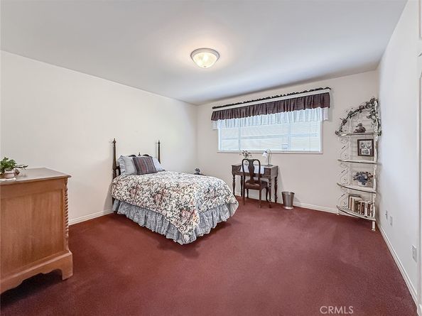 17424 Superior, Northridge CA 91325