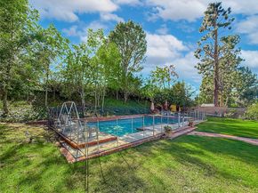 17424 Superior, Northridge CA 91325