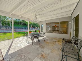 17424 Superior, Northridge CA 91325