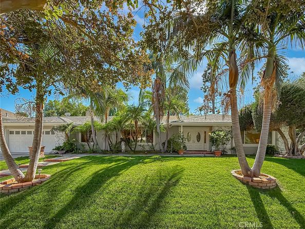 17424 Superior, Northridge CA 91325