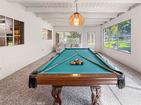 17424 Superior, Northridge CA 91325