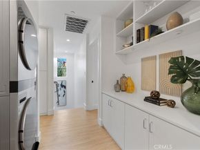 5248 Segals Way, Sherman Oaks CA 91411