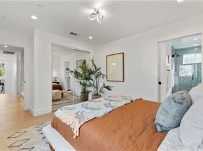 5248 Segals Way, Sherman Oaks CA 91411