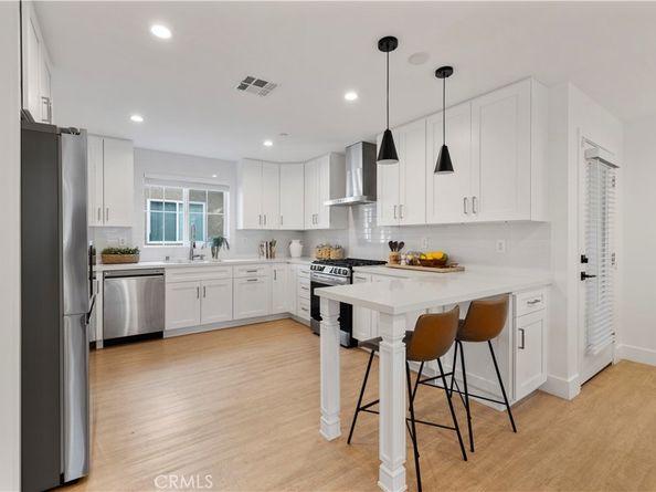 5248 Segals Way, Sherman Oaks CA 91411