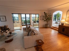 1284 S Orange, Los Angeles CA 90019