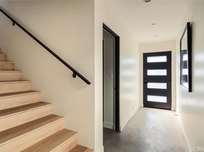 5441 Blackwelder, Los Angeles CA 90016