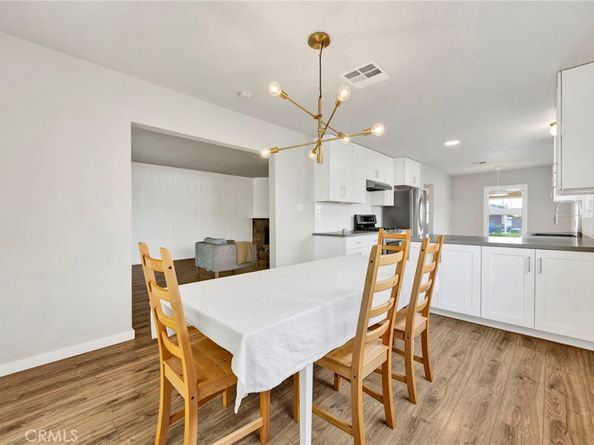 14421 Cohasset Street, Van Nuys CA 91405