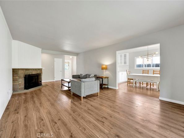 14421 Cohasset Street, Van Nuys CA 91405