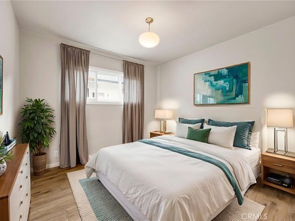 14421 Cohasset Street, Van Nuys CA 91405