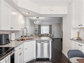 312 N Louise Street 210, Glendale CA 91206