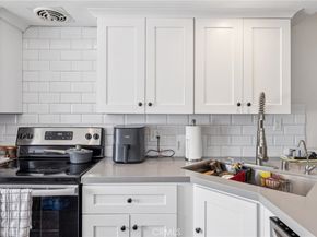 312 N Louise Street 210, Glendale CA 91206