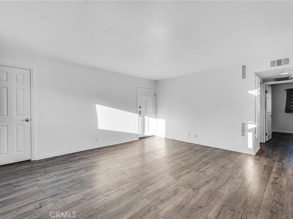 5224 Denny Avenue 209, North Hollywood CA 91601