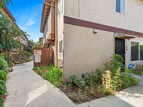 7320 Lennox F7, Van Nuys CA 91405