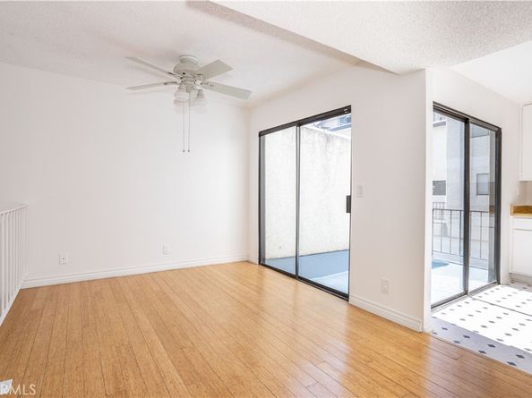 9620 Sepulveda 35, North Hills CA 91343