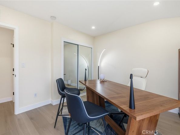 9233 Swinton Avenue, North Hills CA 91343