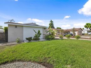 9233 Swinton Avenue, North Hills CA 91343