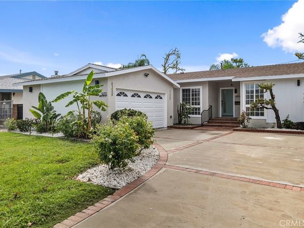 9233 Swinton Avenue, North Hills CA 91343