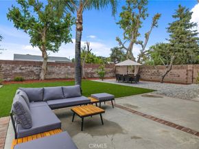9233 Swinton Avenue, North Hills CA 91343
