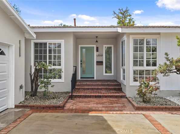 9233 Swinton Avenue, North Hills CA 91343