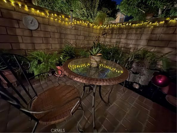 4256 W Kling Street, Burbank CA 91505