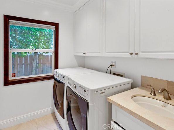4818 Lemonas Avenue, Sherman Oaks CA 91403