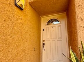 5291 Colodny Drive 5, Agoura Hills CA 91301