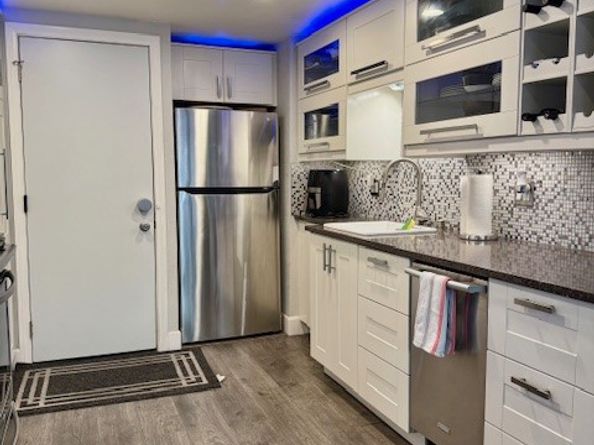 5291 Colodny Drive 5, Agoura Hills CA 91301