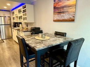 5291 Colodny Drive 5, Agoura Hills CA 91301